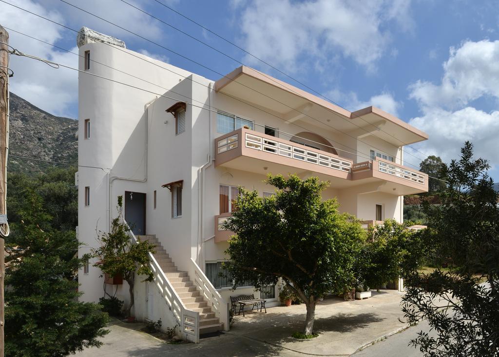 Niriida Apartment Sfinarion Ruang foto